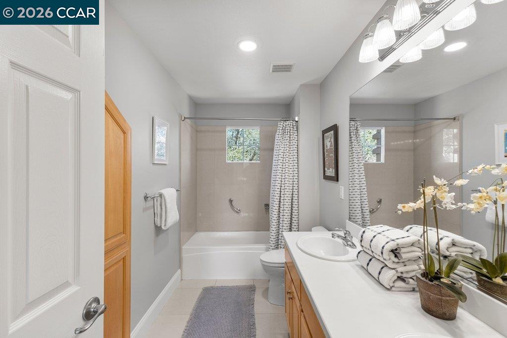 11183 Brittany Ln