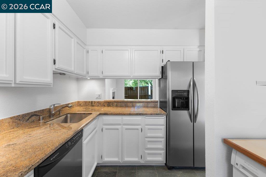 401 Old Orchard Ct