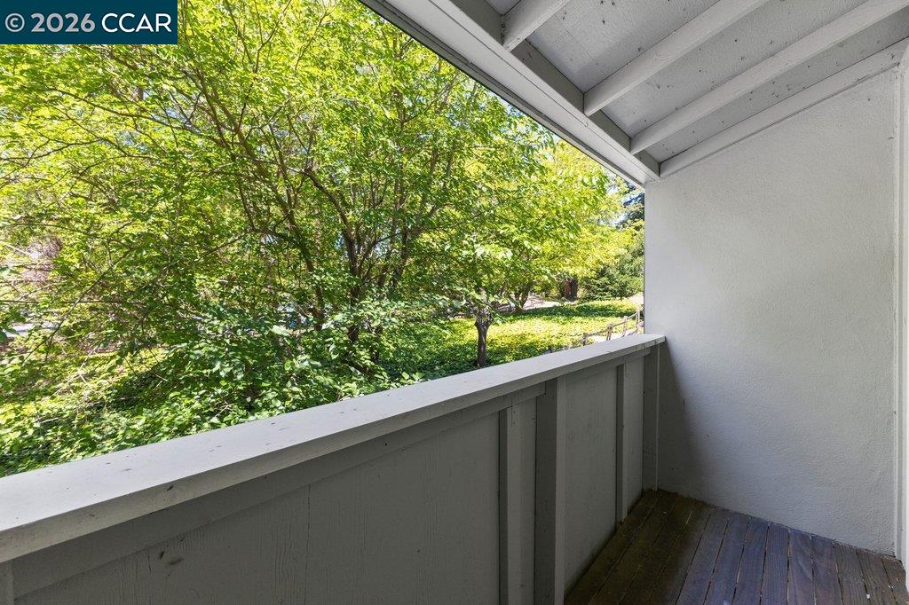 401 Old Orchard Ct