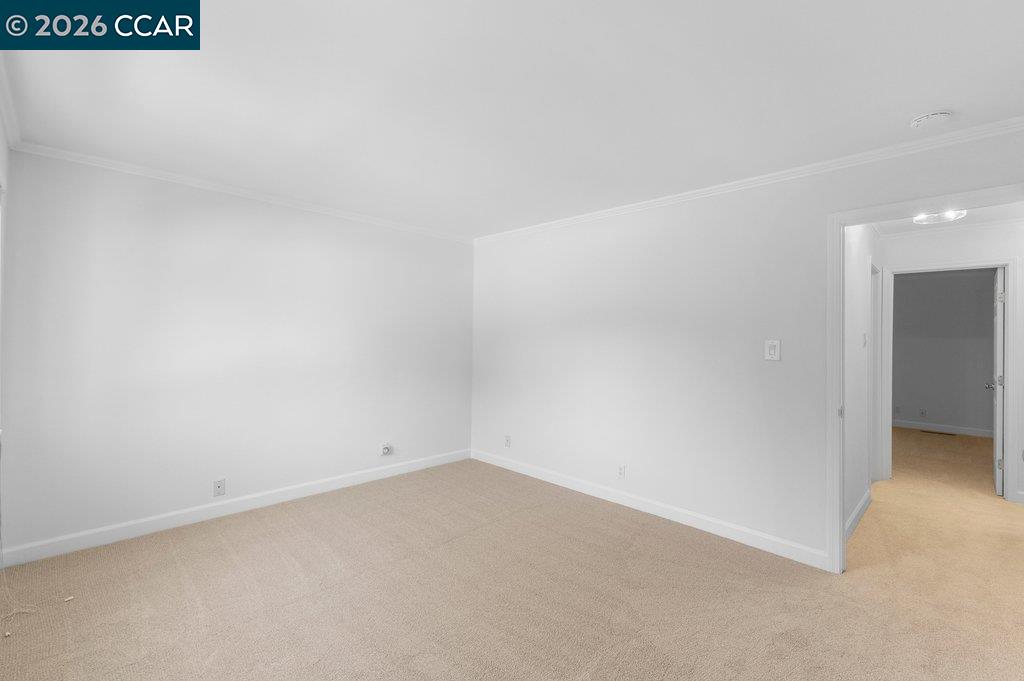 401 Old Orchard Ct