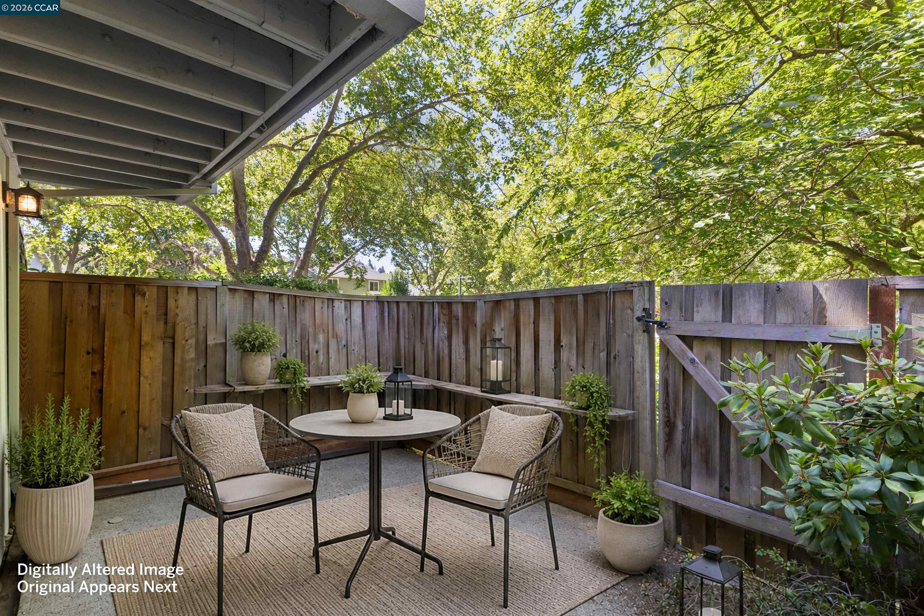 401 Old Orchard Ct