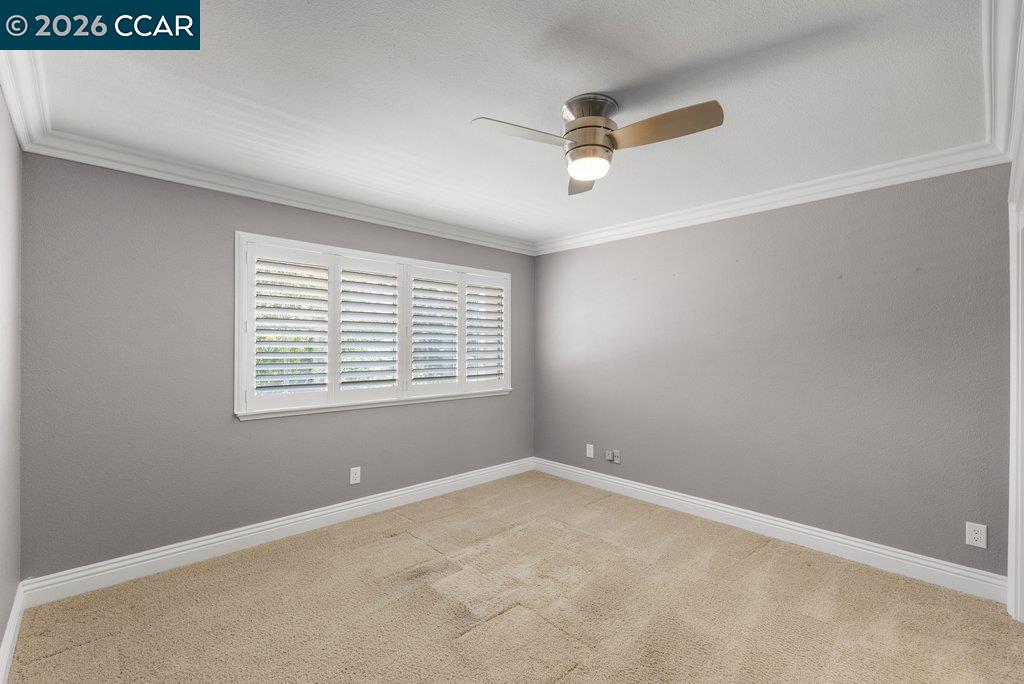 318 Sunset Dr