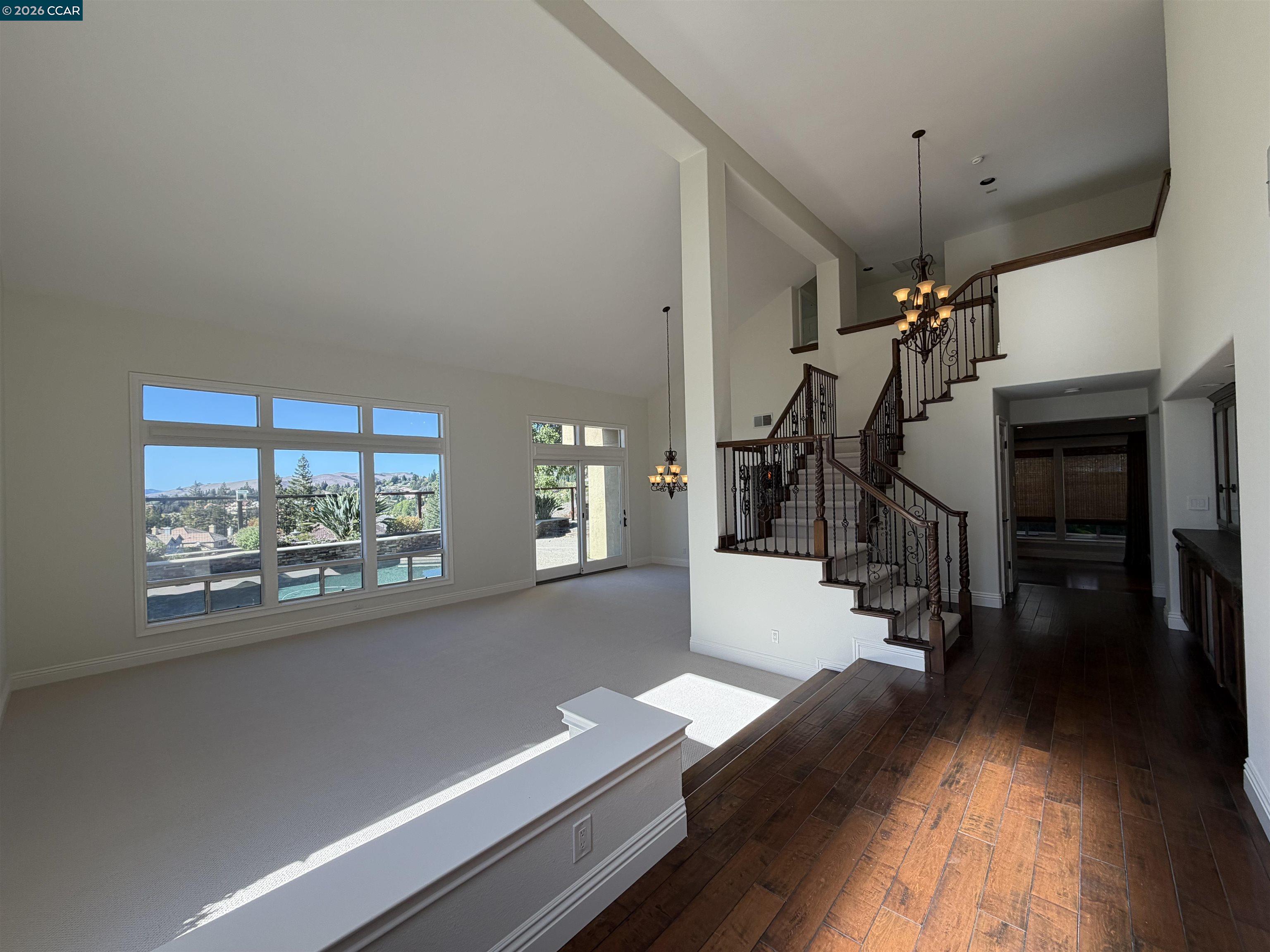 318 Sunset Dr