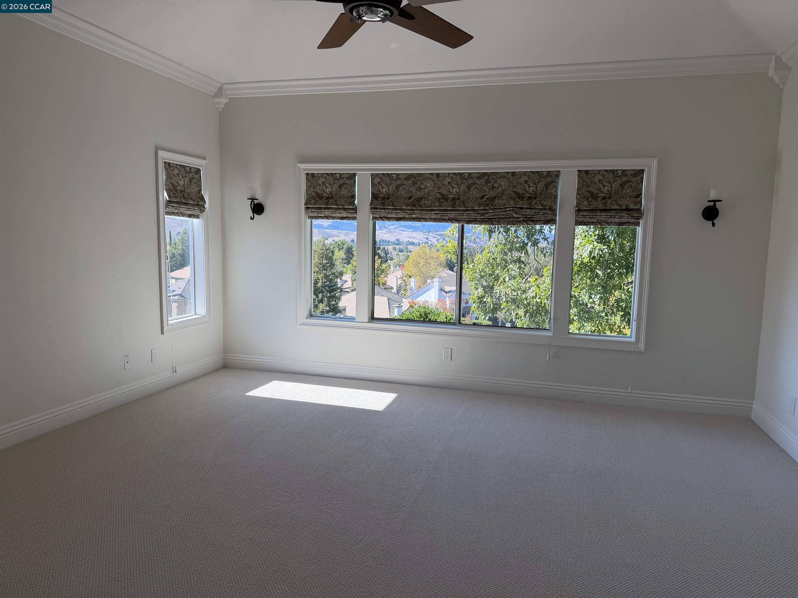 318 Sunset Dr