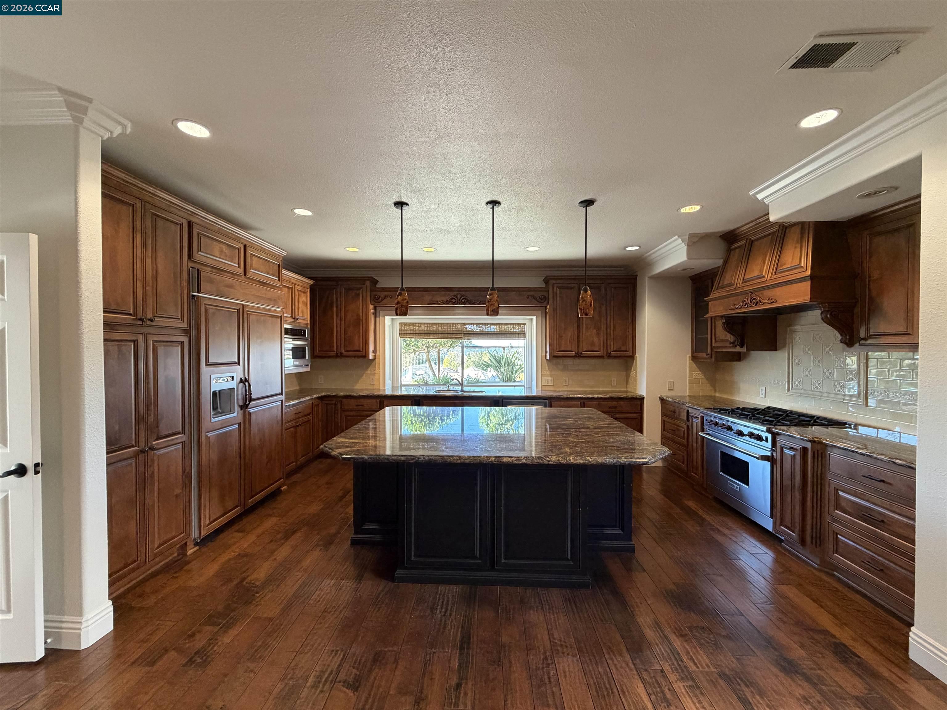 318 Sunset Dr