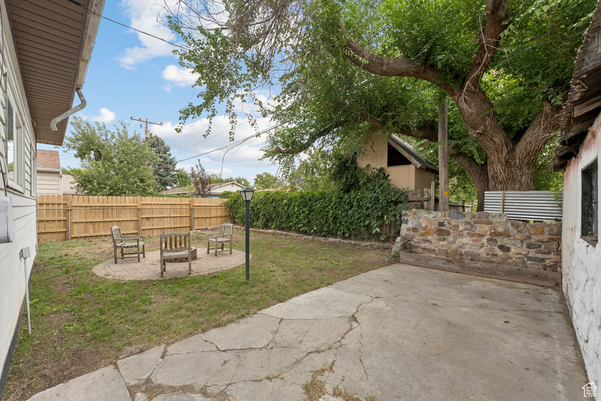 2961 S BLAIR ST