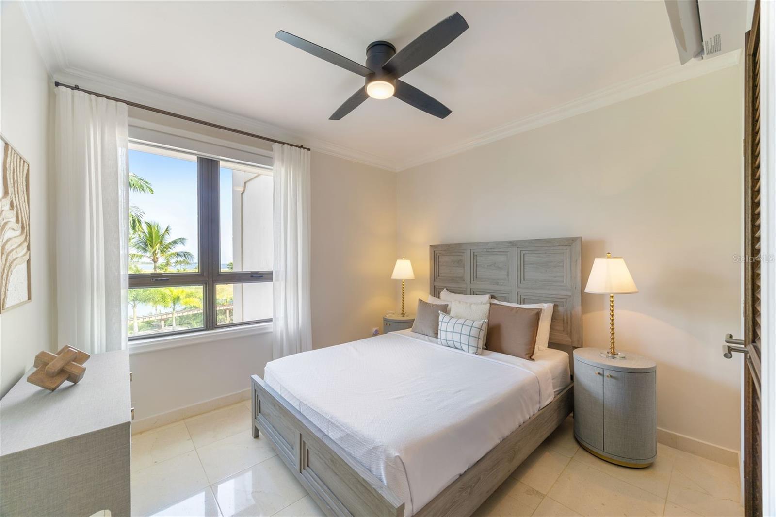 400 COCO BEACH BOULEVARD