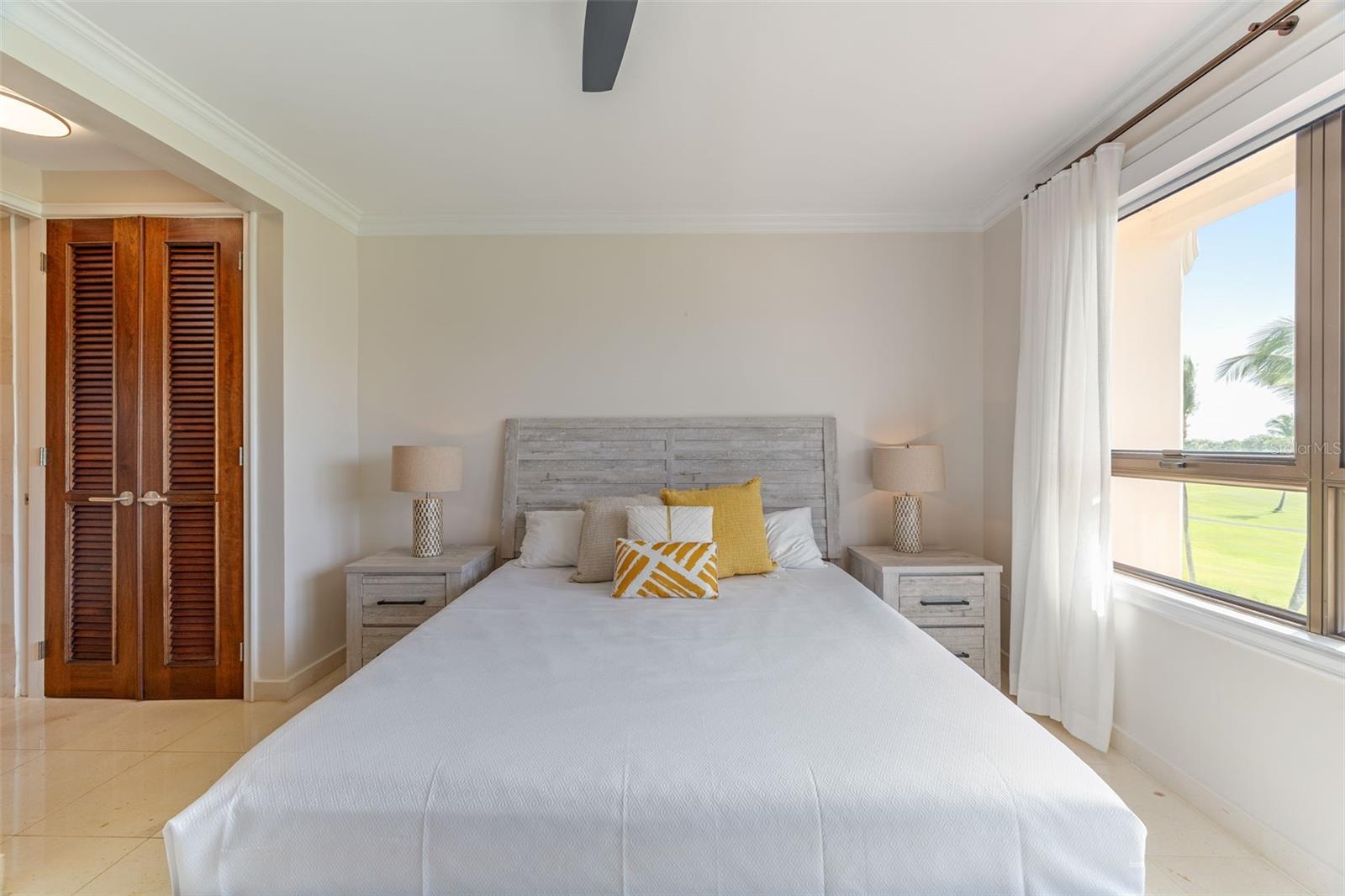 400 COCO BEACH BOULEVARD