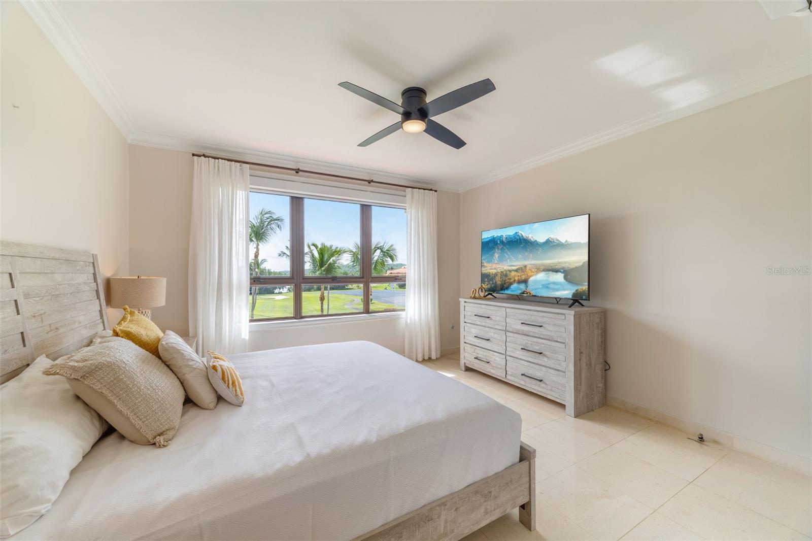 400 COCO BEACH BOULEVARD