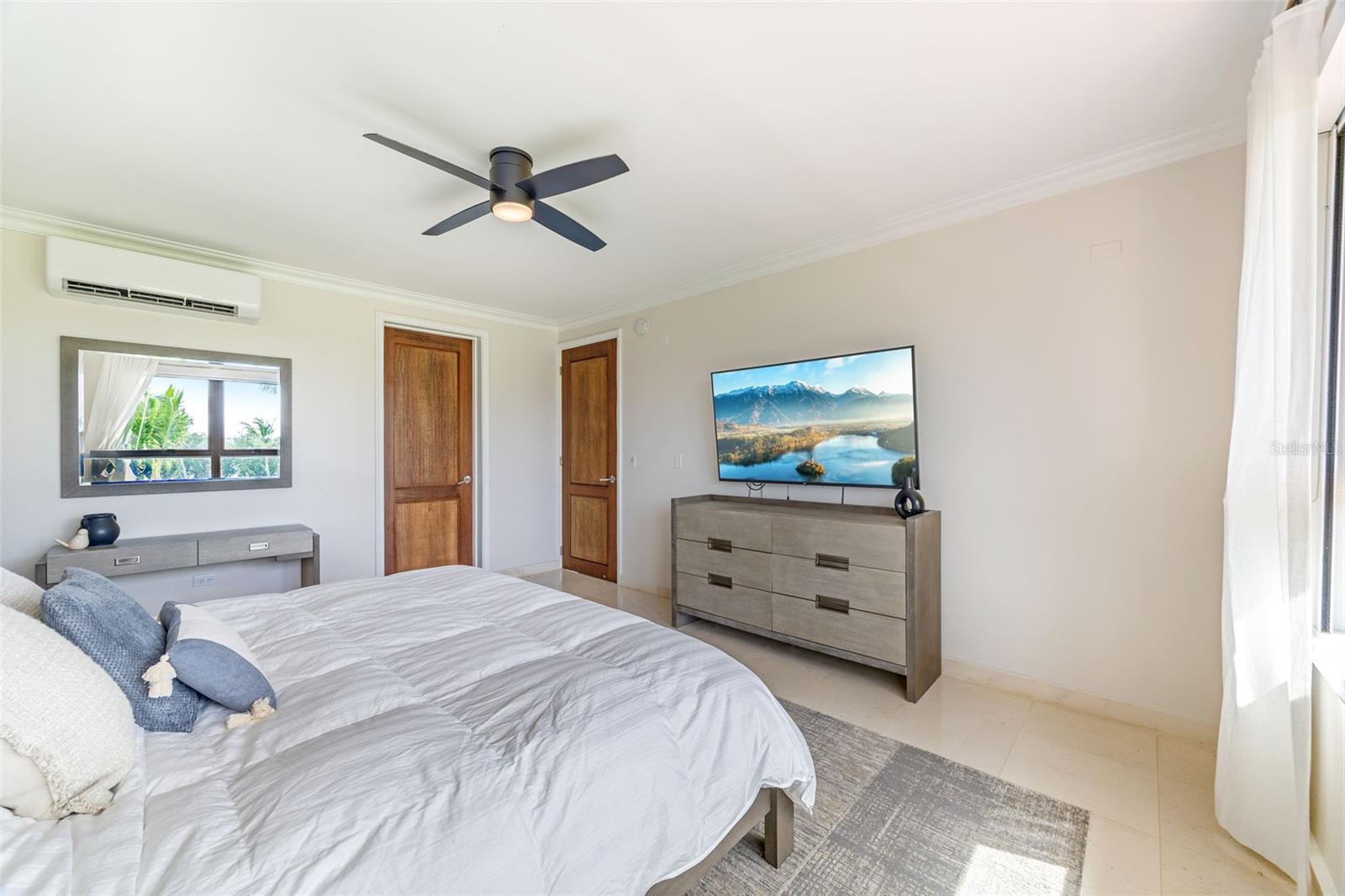 400 COCO BEACH BOULEVARD