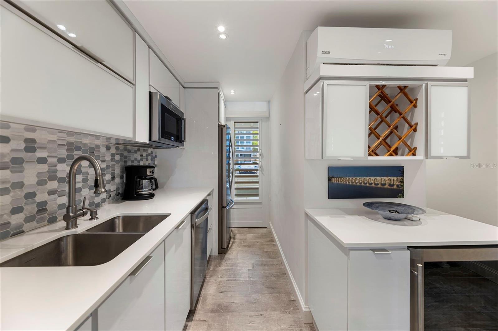 carretera 693 VILLAS DE PLAYA 2 #S-1