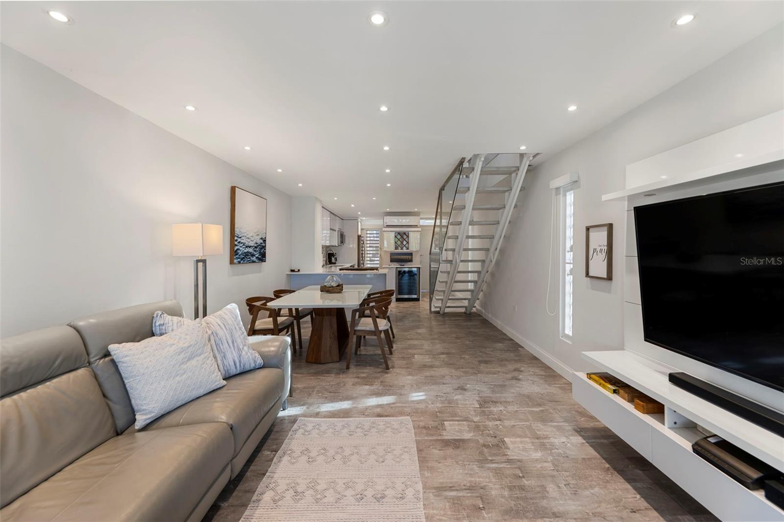 carretera 693 VILLAS DE PLAYA 2 #S-1