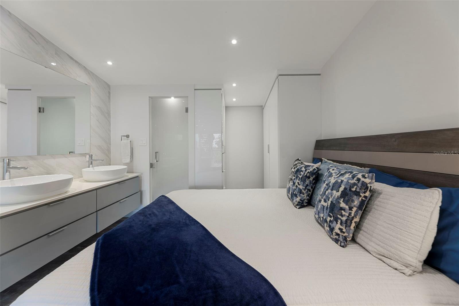 carretera 693 VILLAS DE PLAYA 2 #S-1