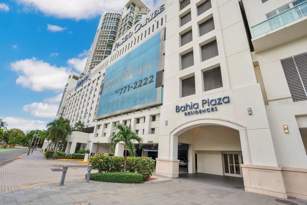25 AVENIDA LUIS MUÑOZ RIVERA #716