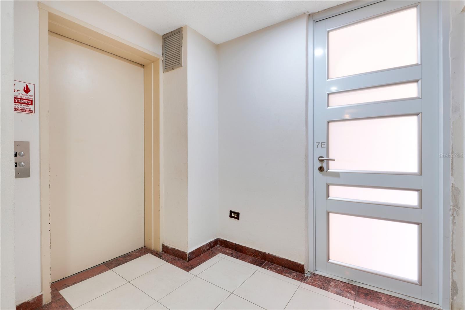 2368 CALLE LAUREL #7-E