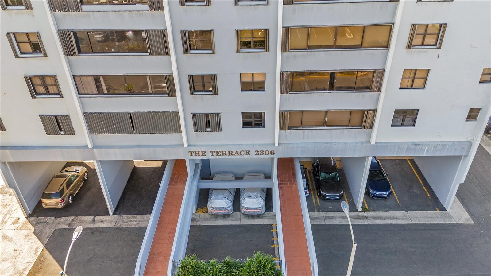 2368 CALLE LAUREL #7-E