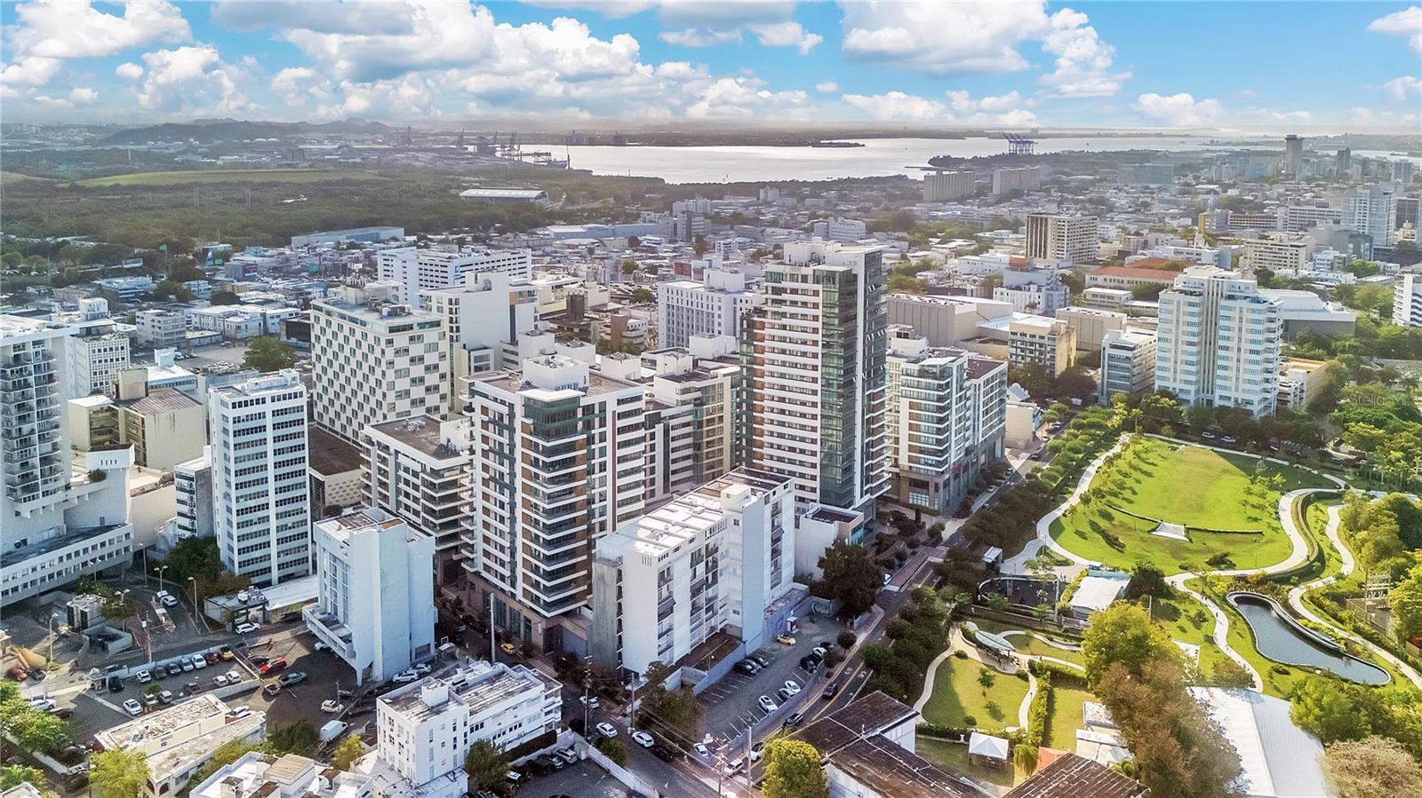 1511 AVENIDA PONCE DE LEÓN AVE #1044