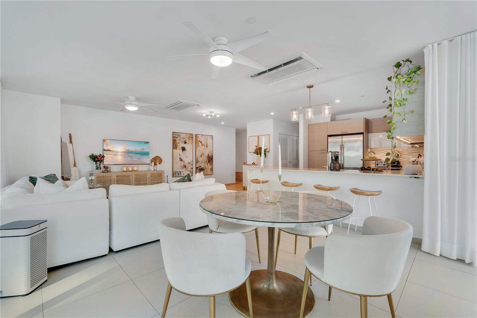 1511 AVENIDA PONCE DE LEÓN AVE #1044