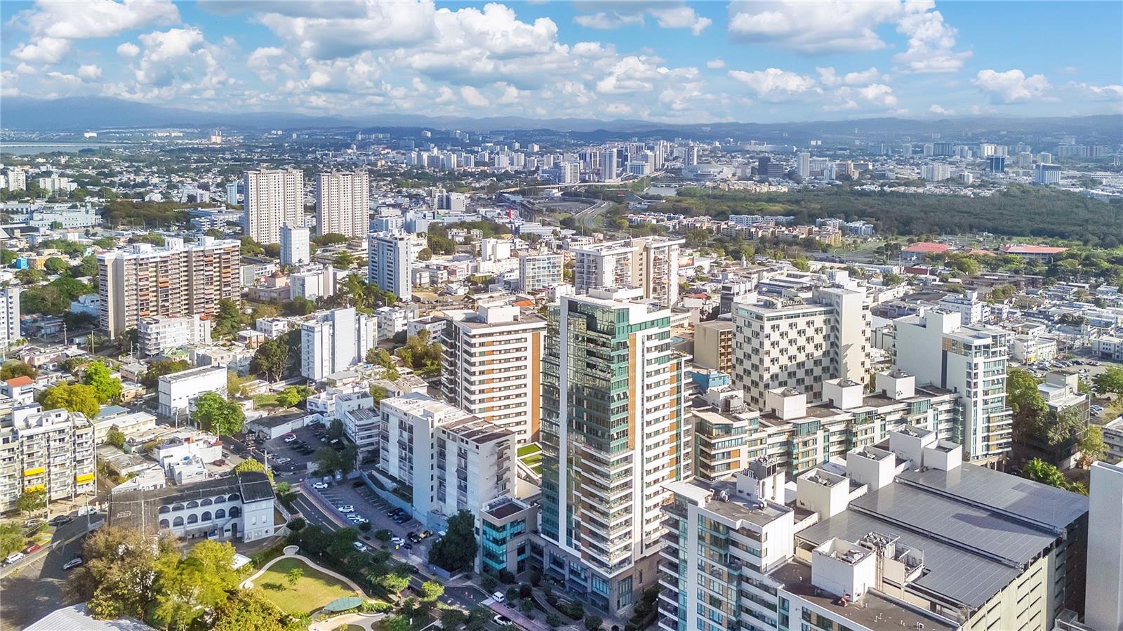 1511 AVENIDA PONCE DE LEÓN AVE #1044