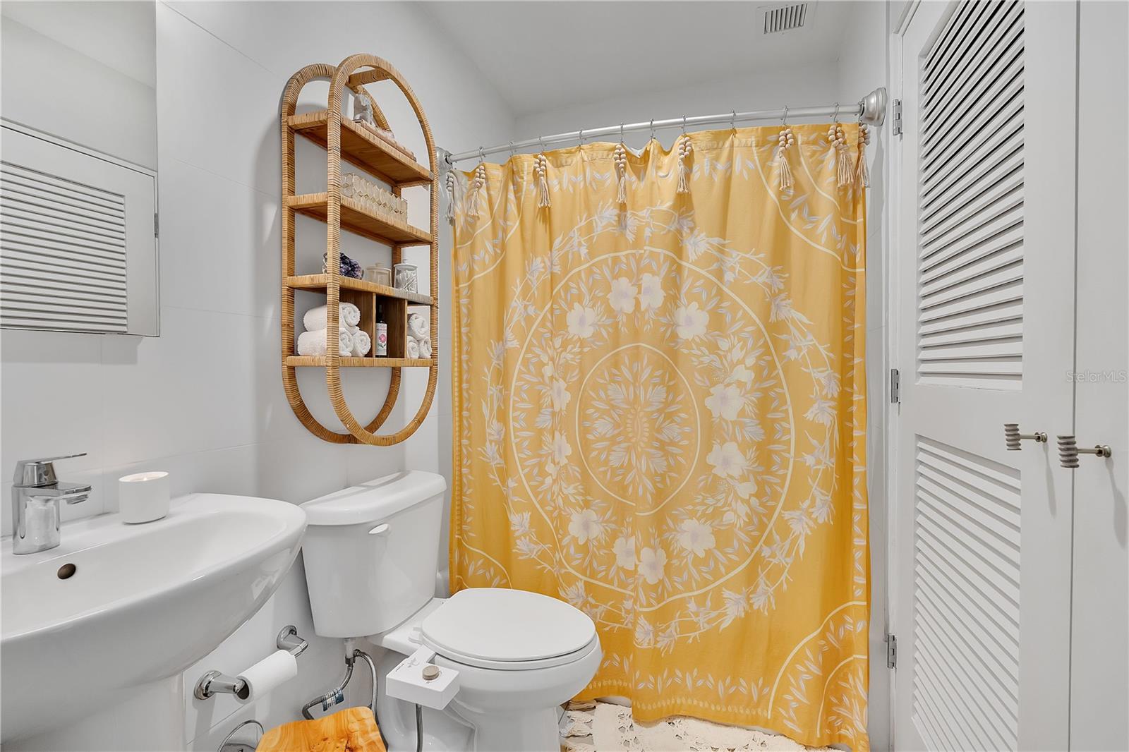 1511 AVENIDA PONCE DE LEÓN AVE #1044