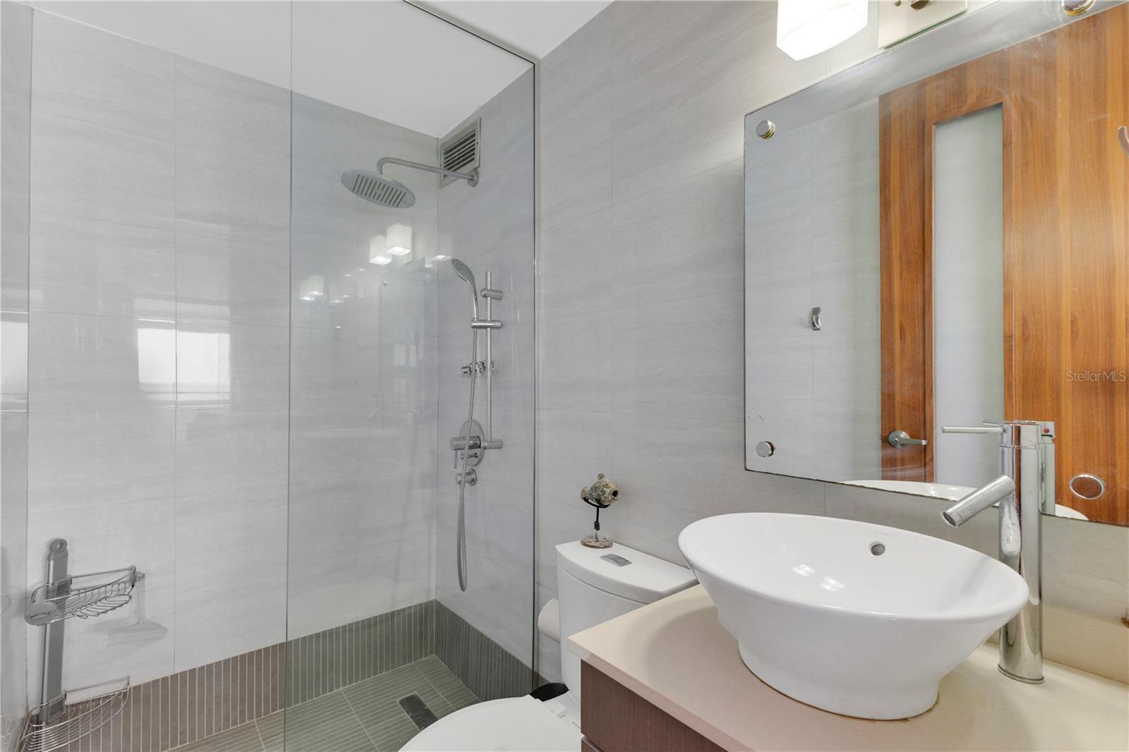 193 CARRETERA KM 1.1 #1609