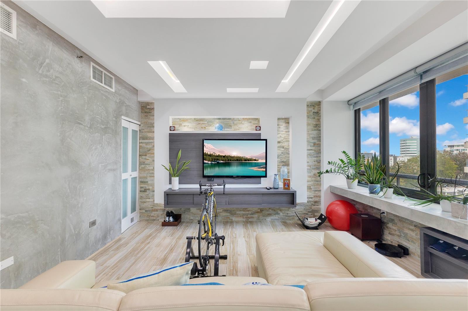 Ciudadela de Santurce 1509 AVENIDA PONCE DE LEON AVE #1341