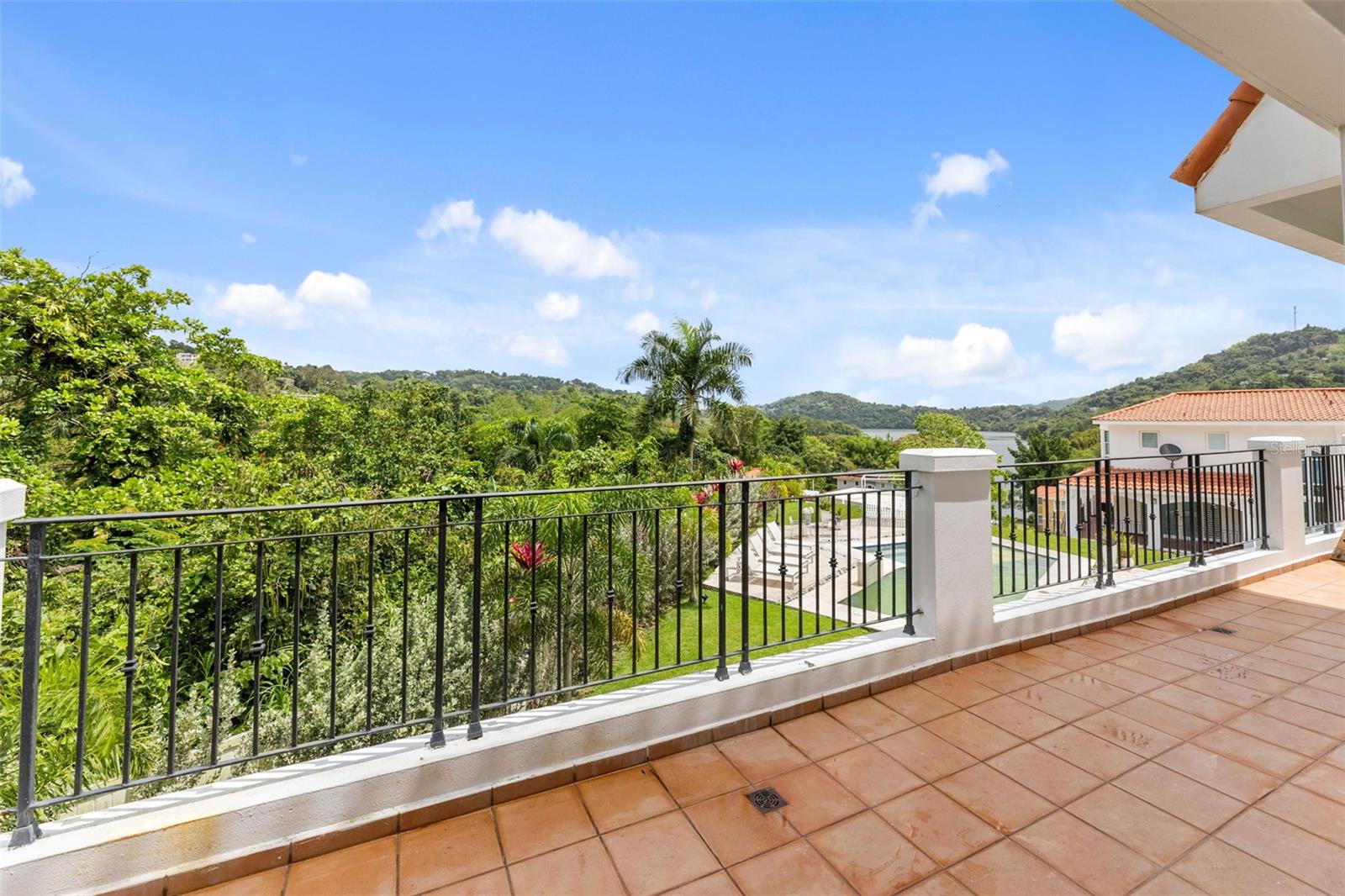 Carretera PR-175 KM. 4.0 ESMERALDA LAKE PLANTATION