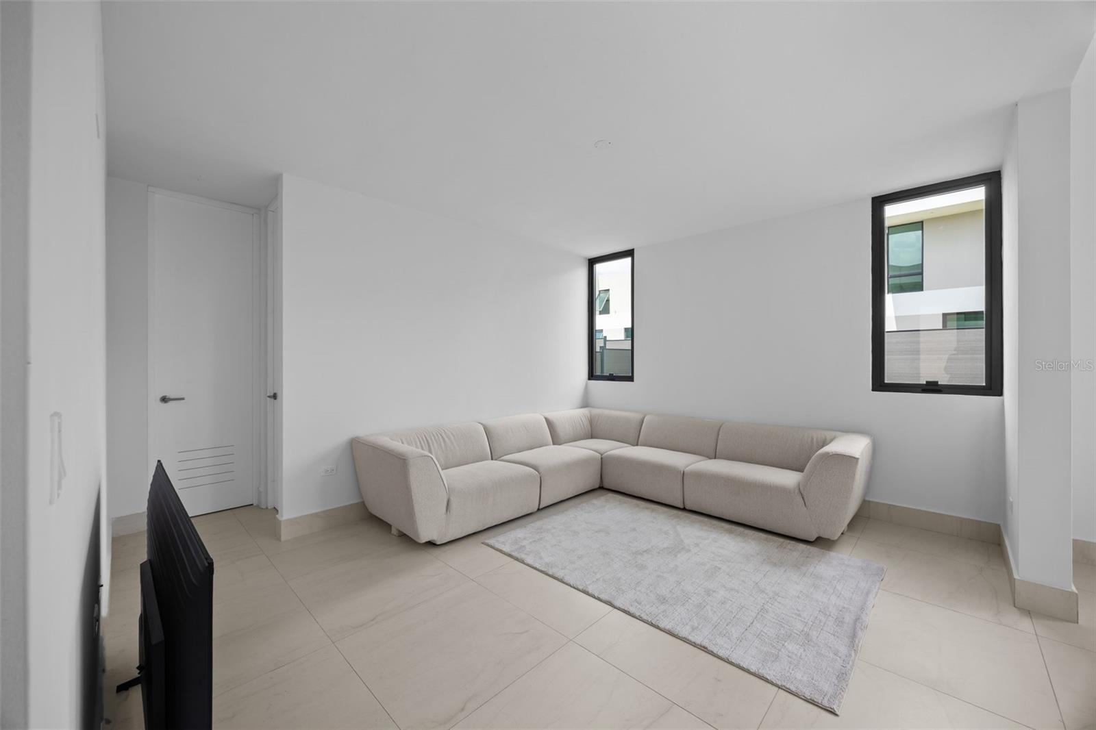 135 SALONGA ST