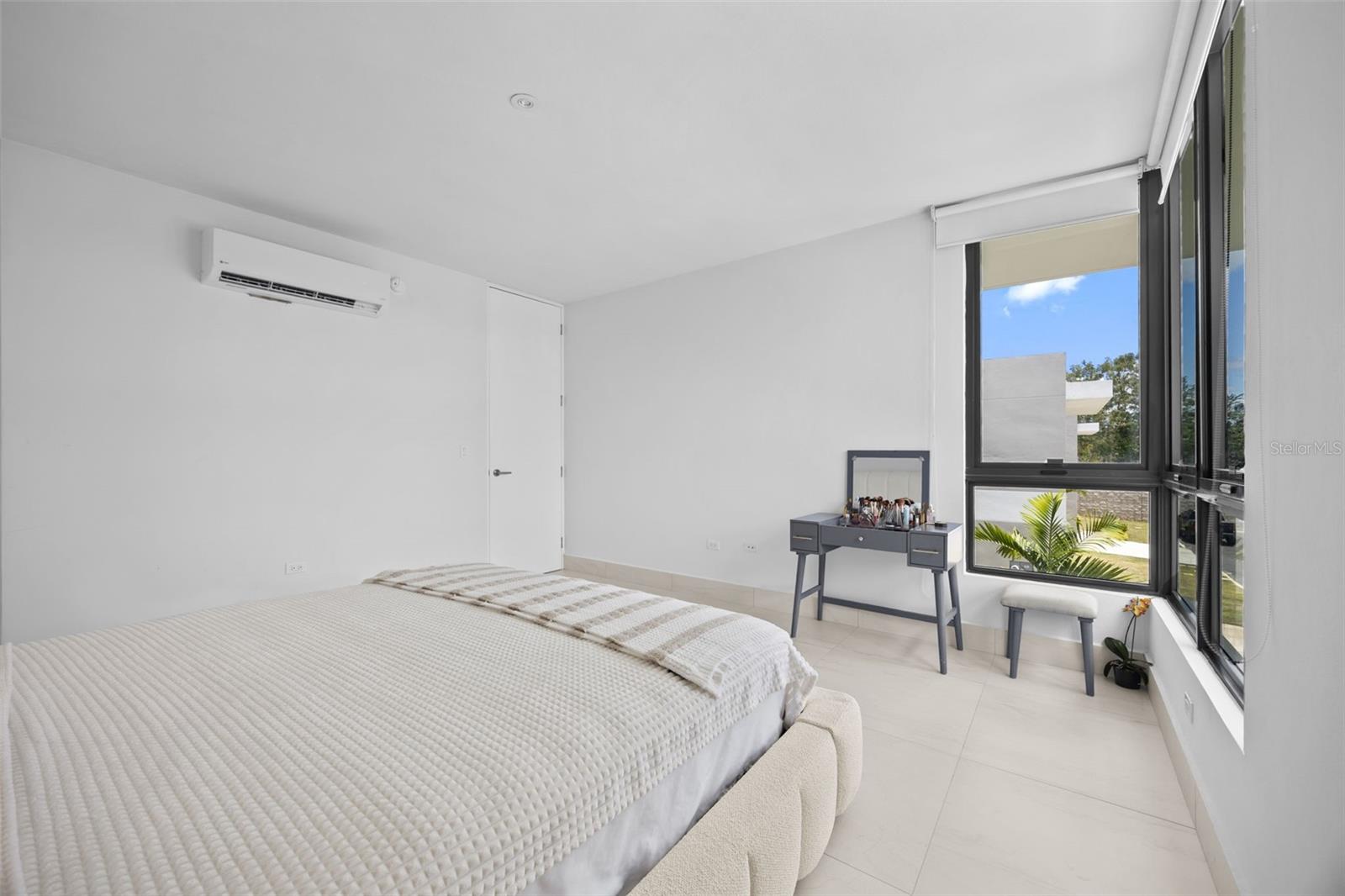 135 SALONGA ST
