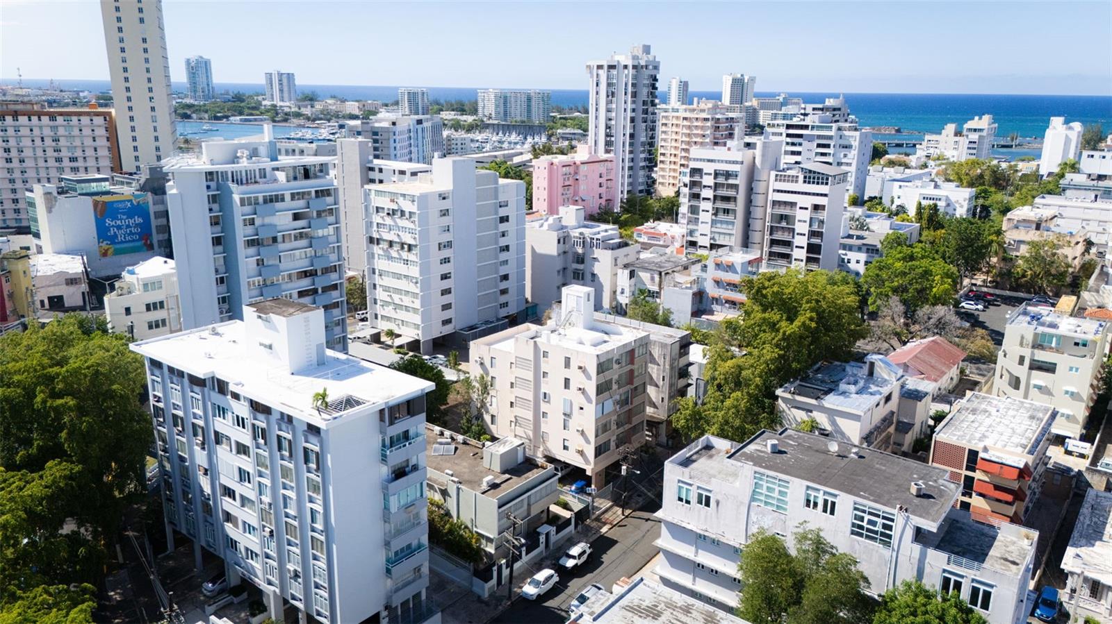 708 Calle Central CONDOMINIO ROYAL HOUSE #405