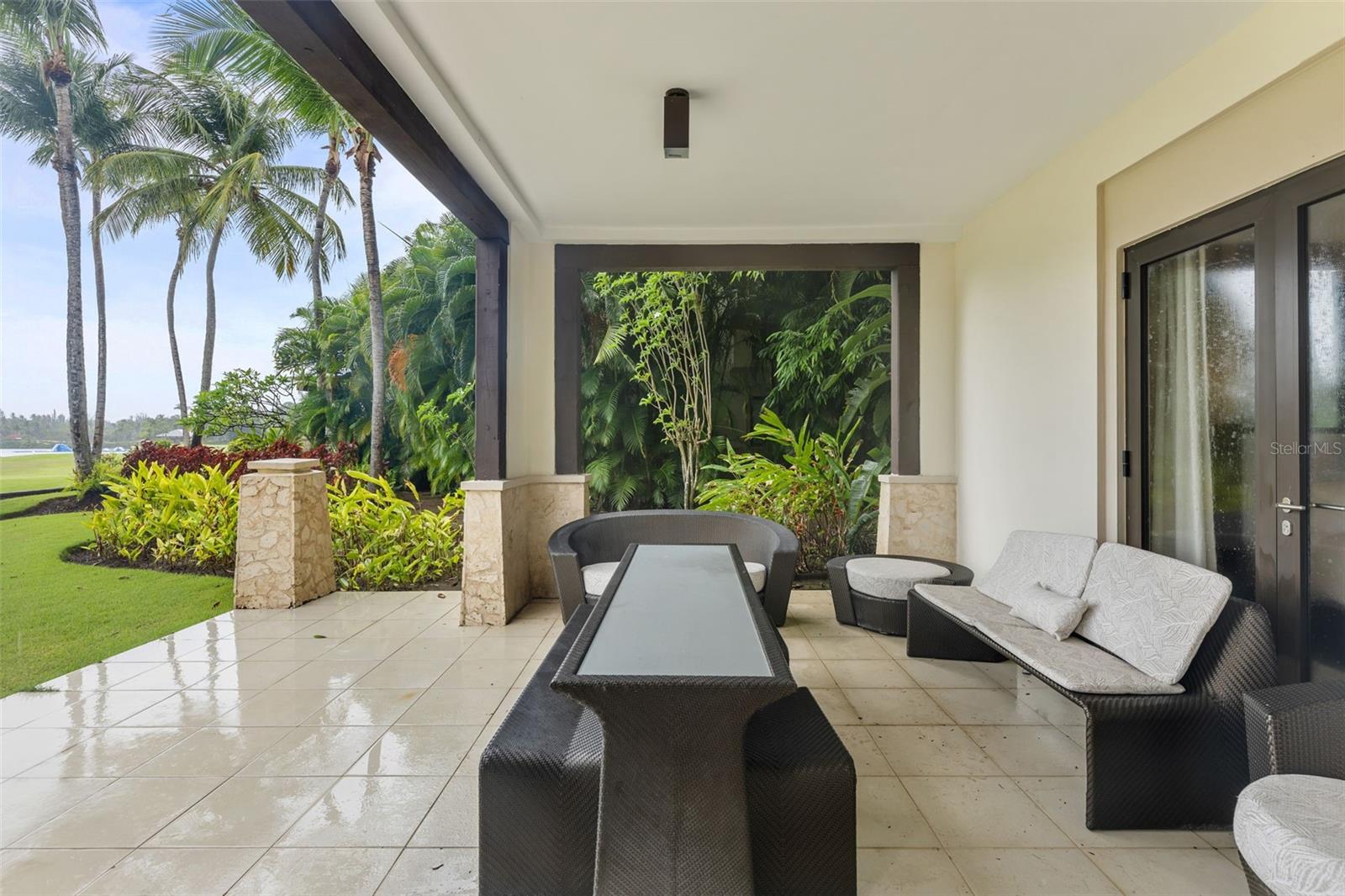 8164 LAS VERANDAS AT BAHIA BEACH RESORT