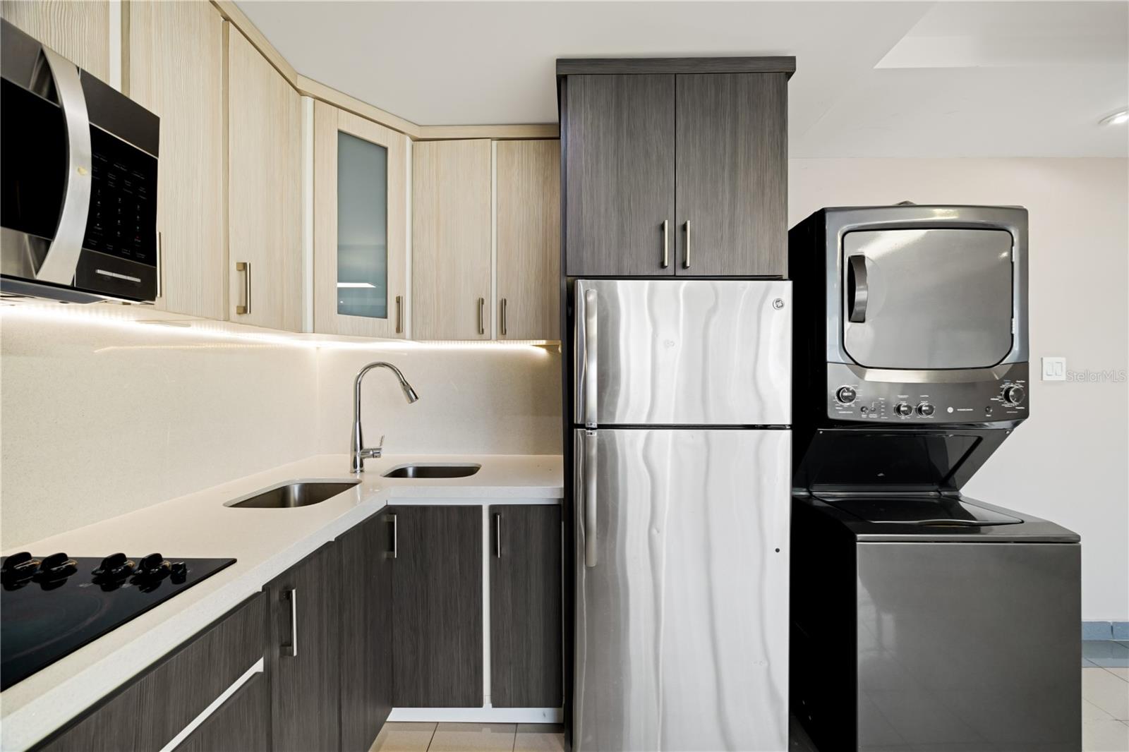 1422 WILSON AVENUE AVE #5B