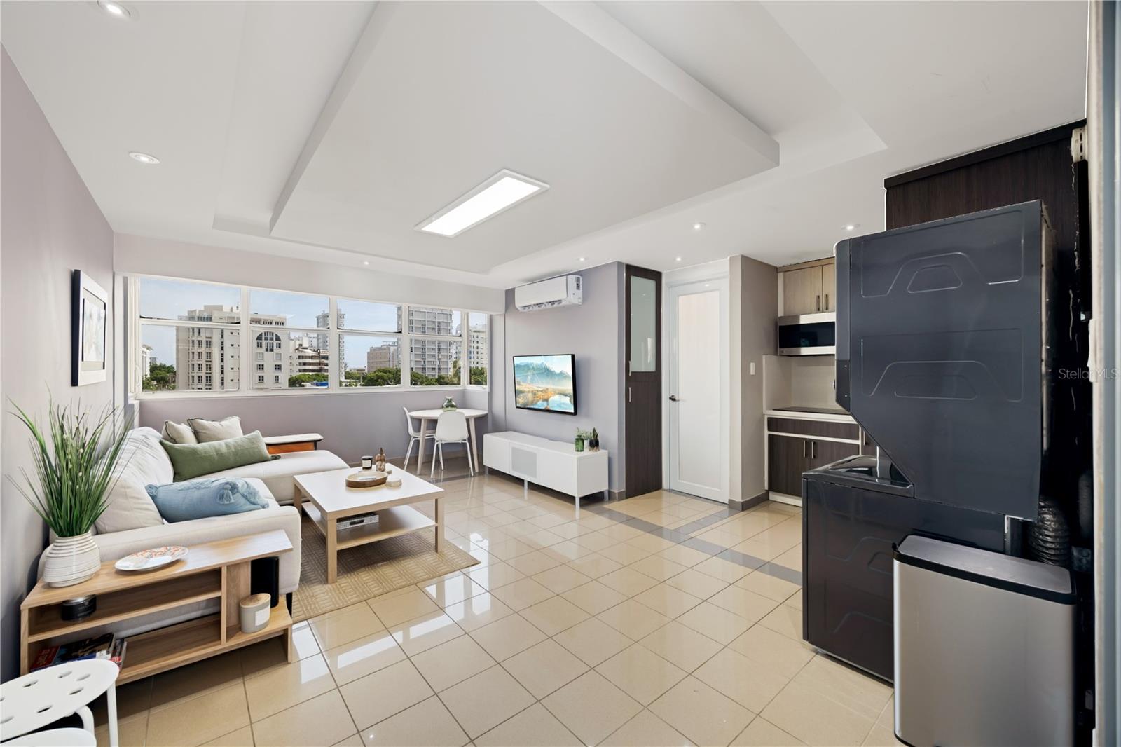 1422 WILSON AVENUE AVE #5B