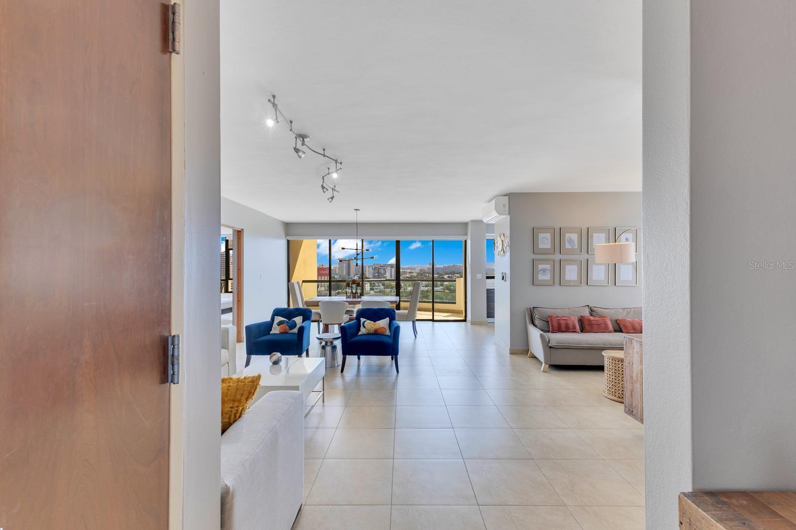 120 CARLOS E. CHARDÓN AVE #1401