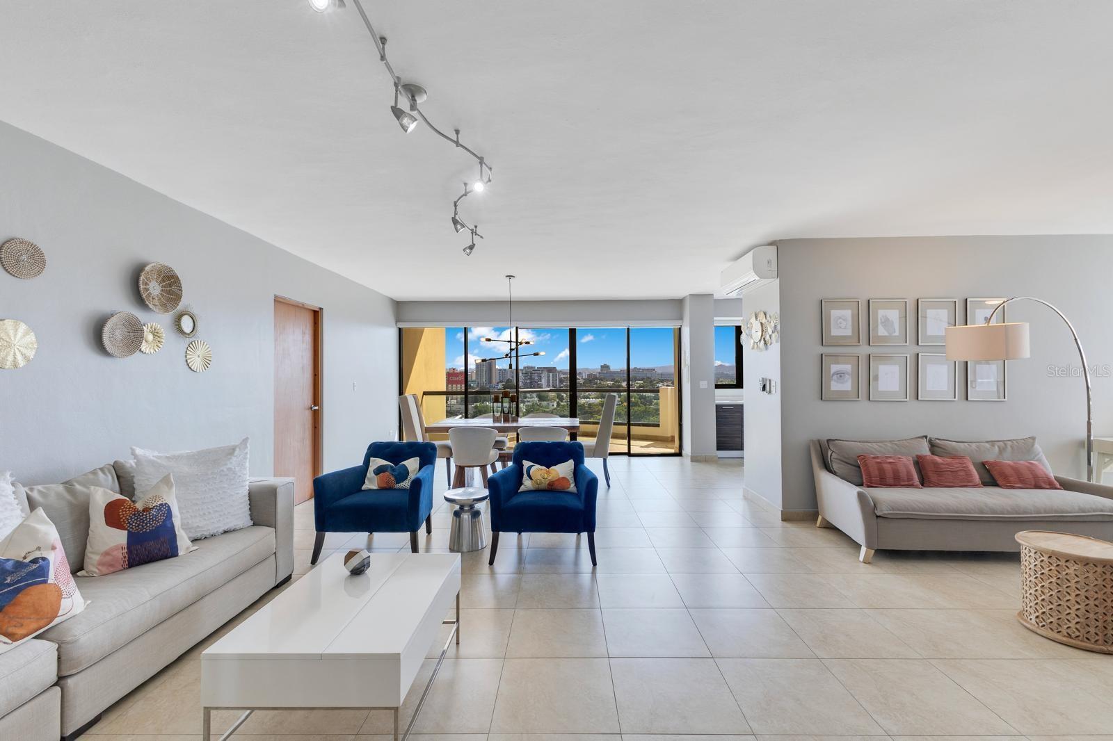 120 CARLOS E. CHARDÓN AVE #1401