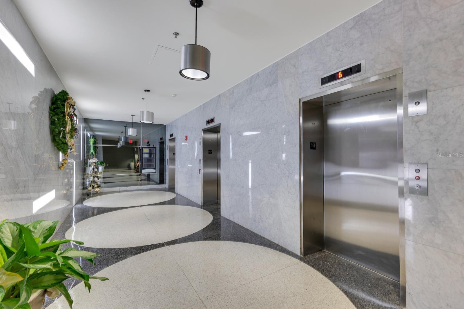 120 CARLOS E. CHARDÓN AVE #1401