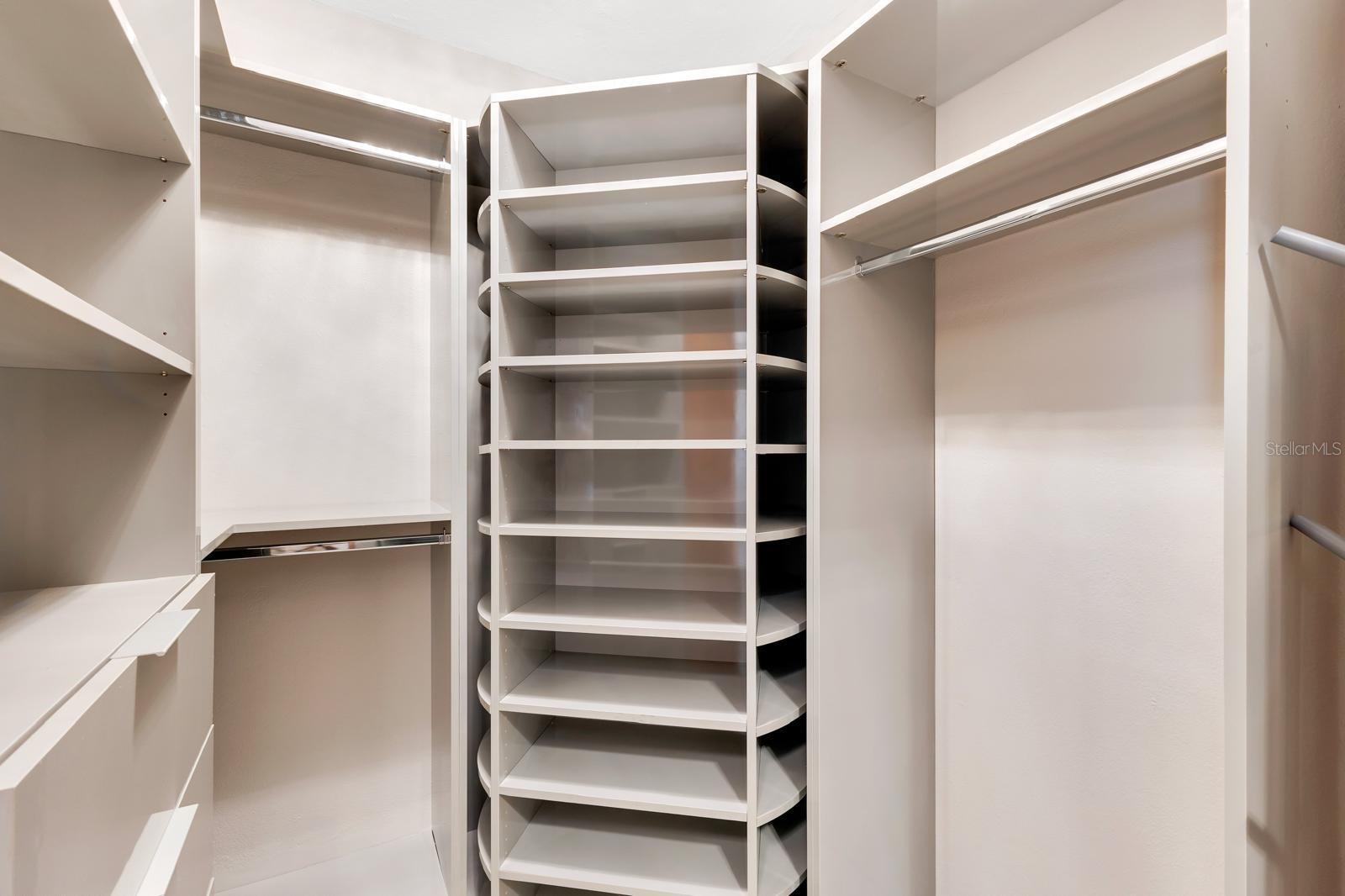 120 CARLOS E. CHARDÓN AVE #1401
