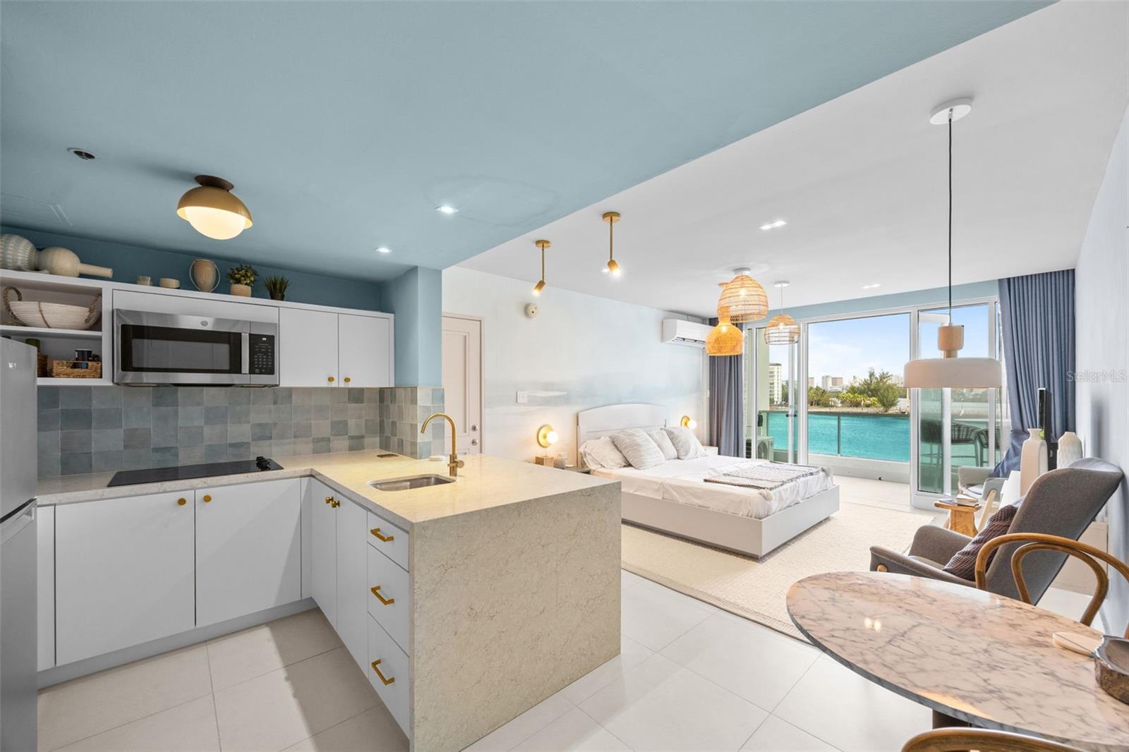 1 SAN GERÓNIMO-CONDADO LAGOON VILLAS #414