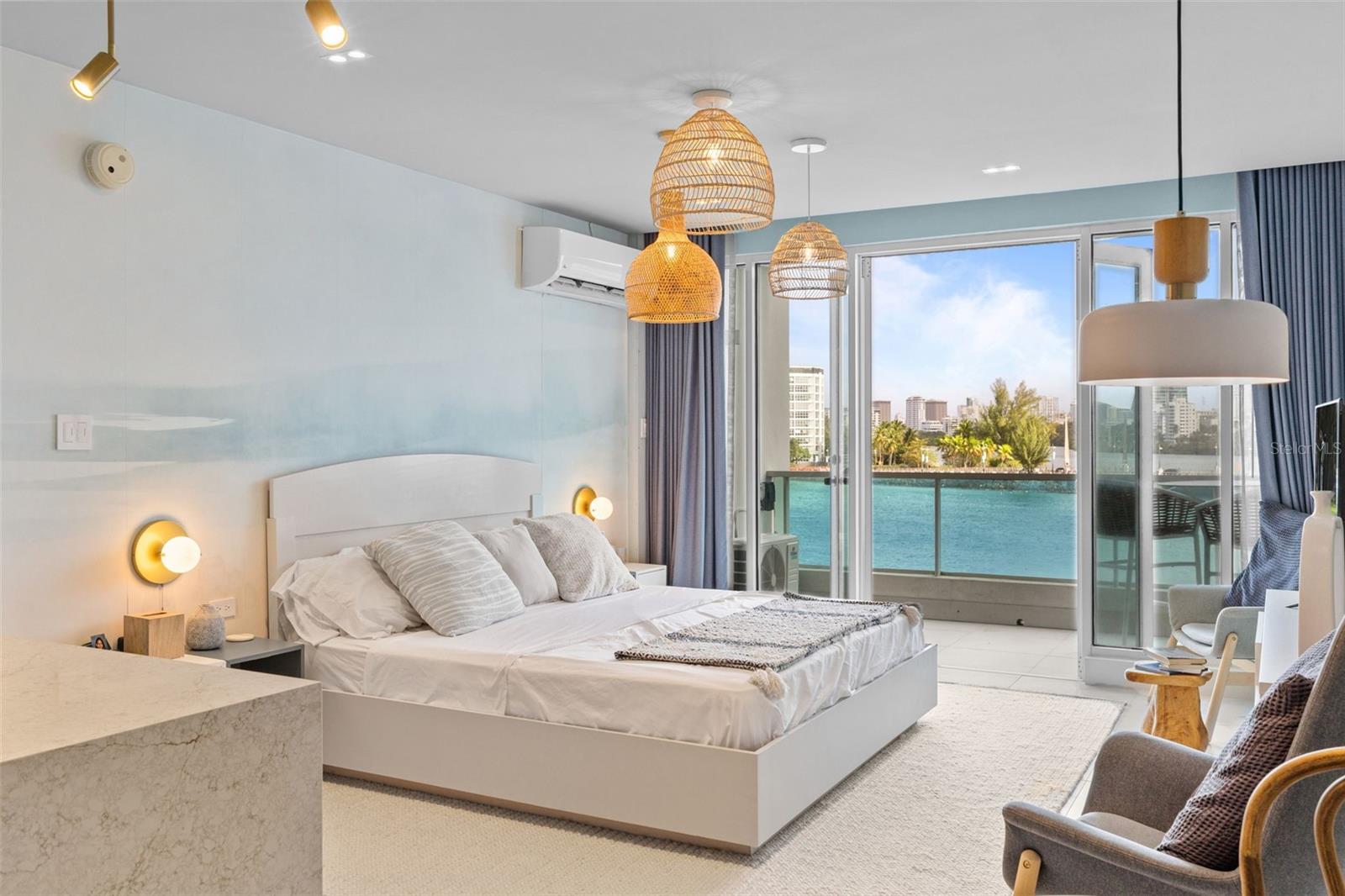 1 SAN GERÓNIMO-CONDADO LAGOON VILLAS #414
