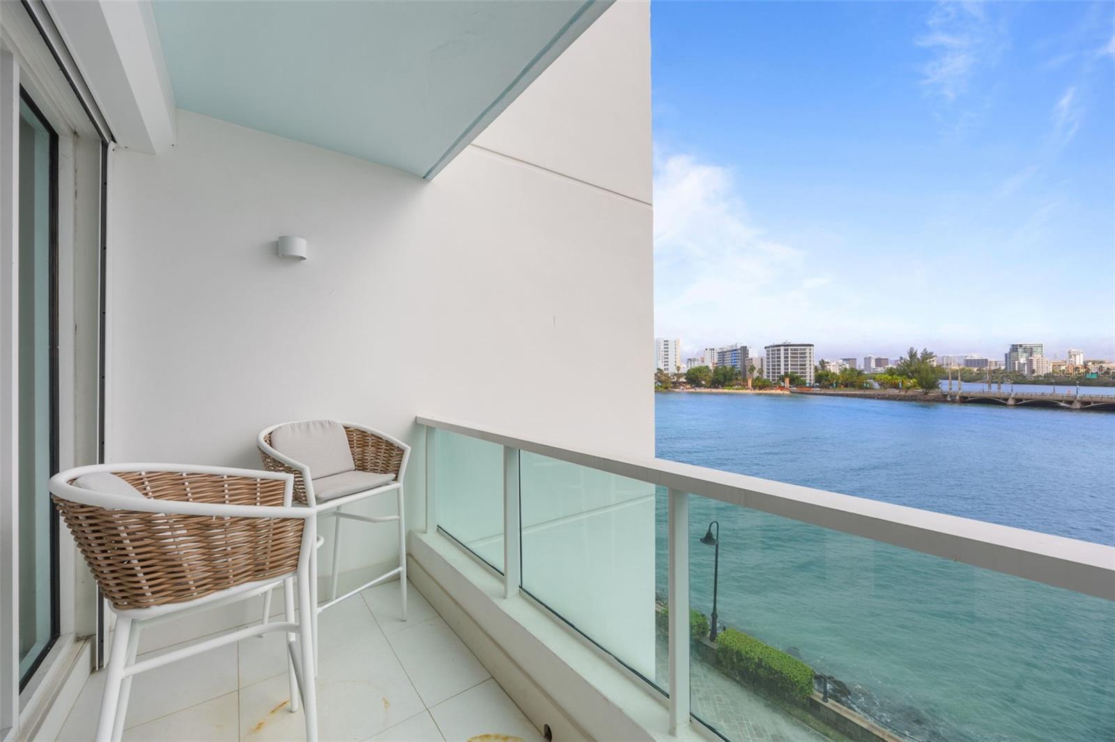 1 SAN GERÓNIMO | CONDADO LAGOON VILLAS #415