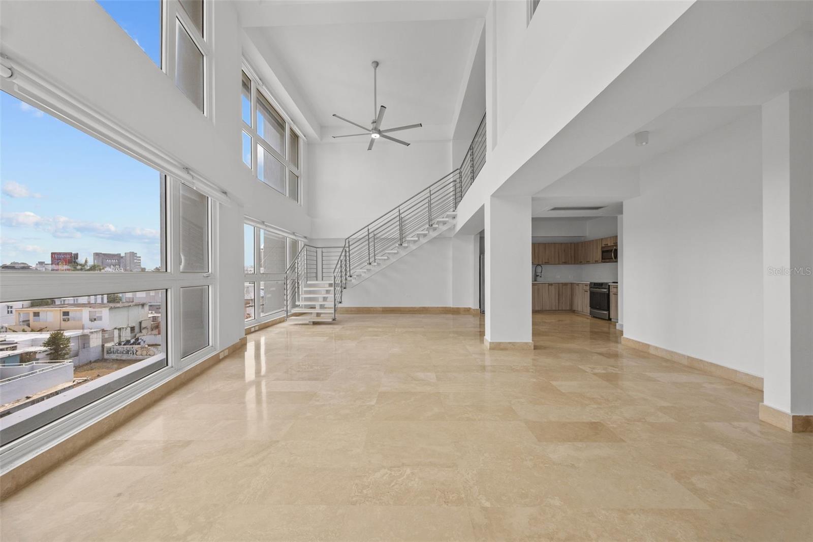 Wilson Loft 1364 WILSON AVE #PH 511