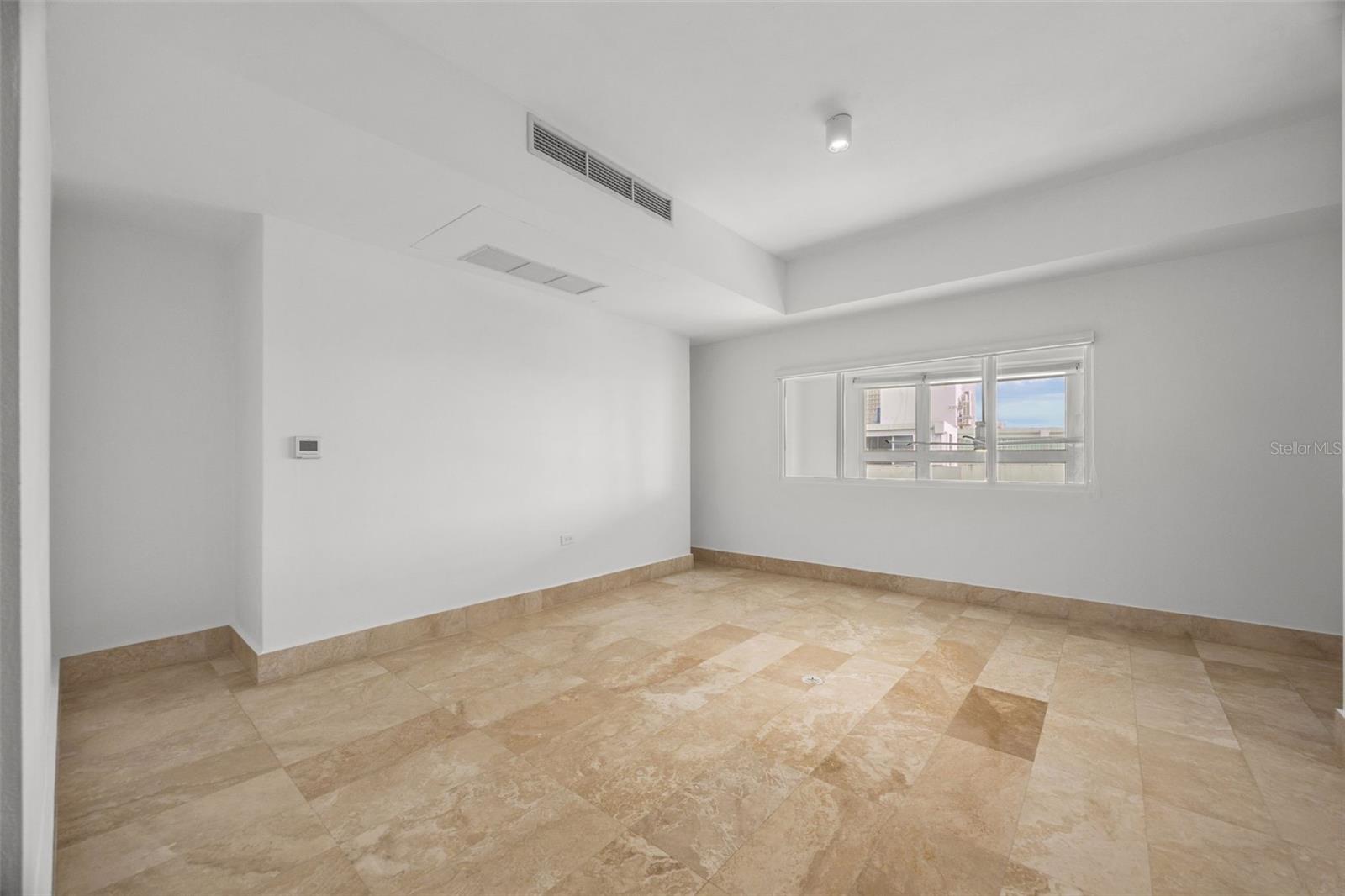 Wilson Loft 1364 WILSON AVE #PH 511