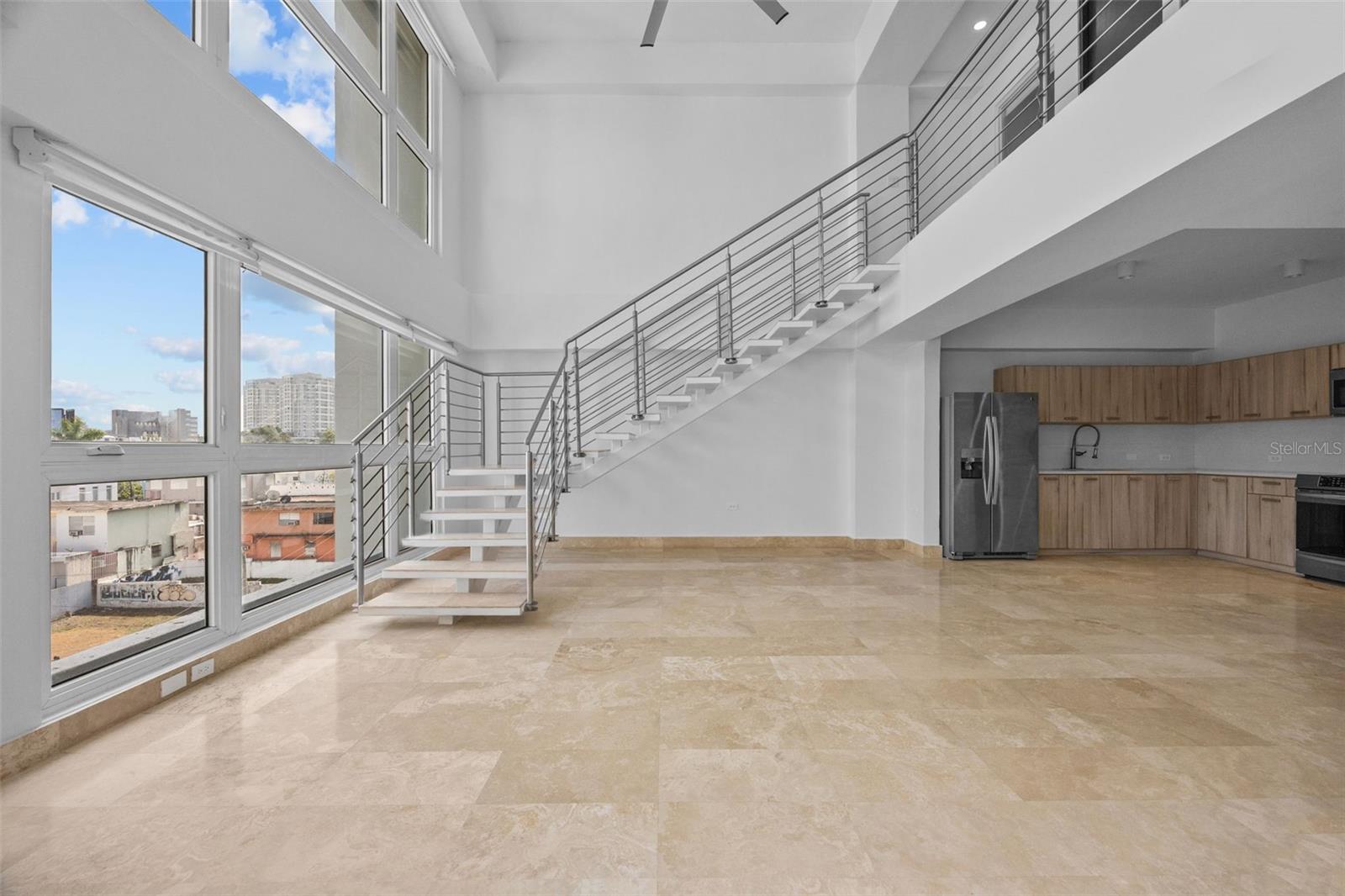 Wilson Loft 1364 WILSON AVE #PH 511