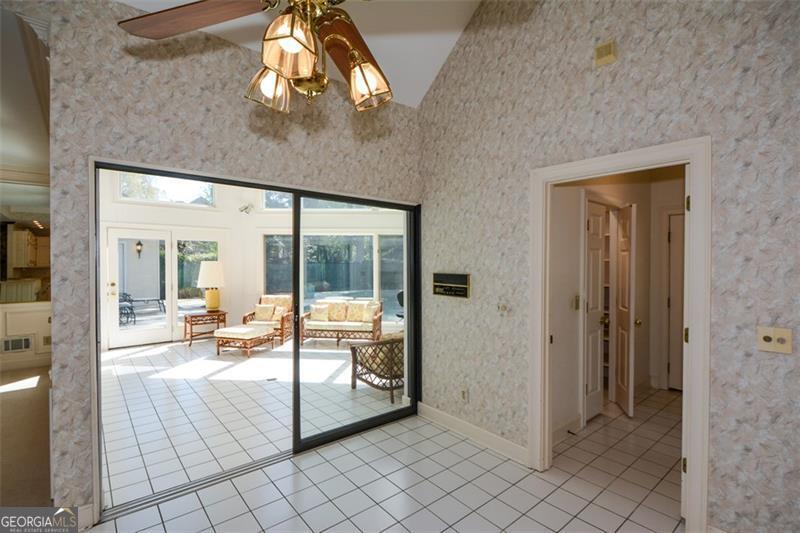 6085 Wellington Court