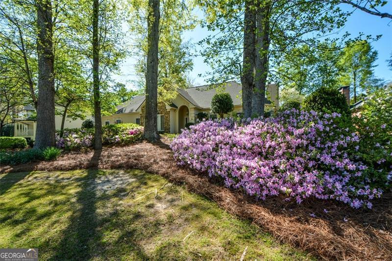 6085 Wellington Court