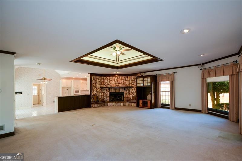6085 Wellington Court