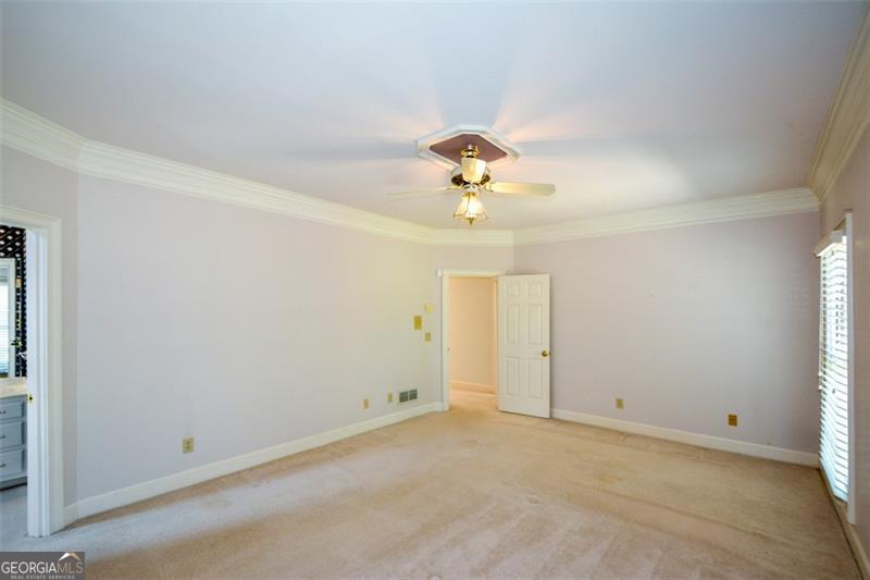 6085 Wellington Court
