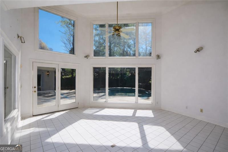 6085 Wellington Court