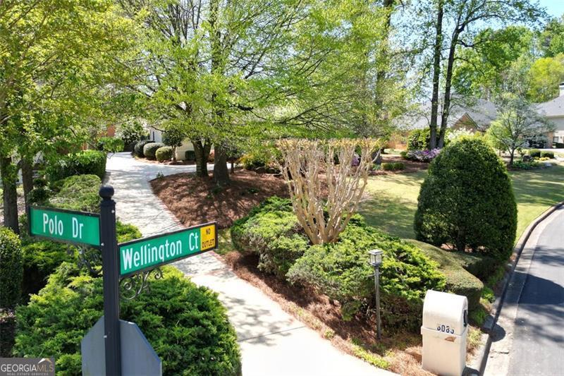 6085 Wellington Court