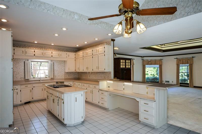 6085 Wellington Court